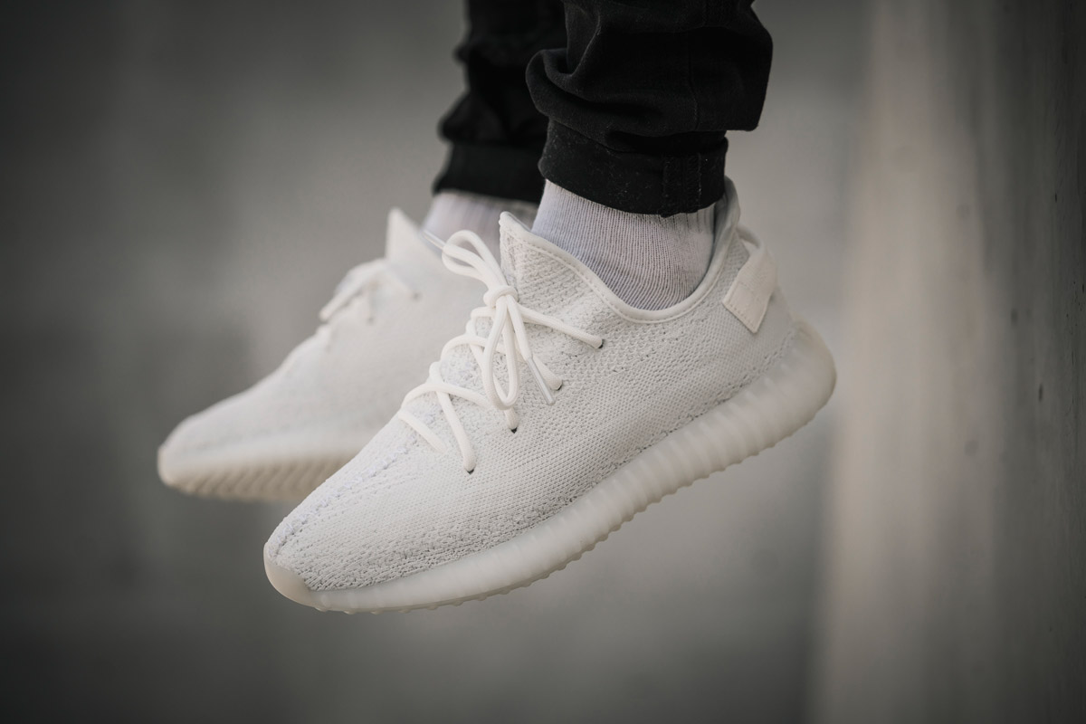 yeezy boost 350 all white